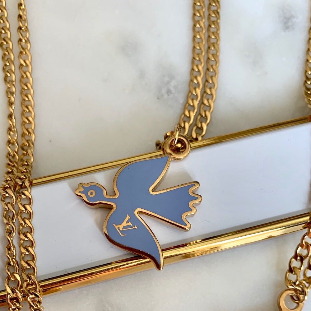 💙Authentic Louis Vuitton Necklace💙